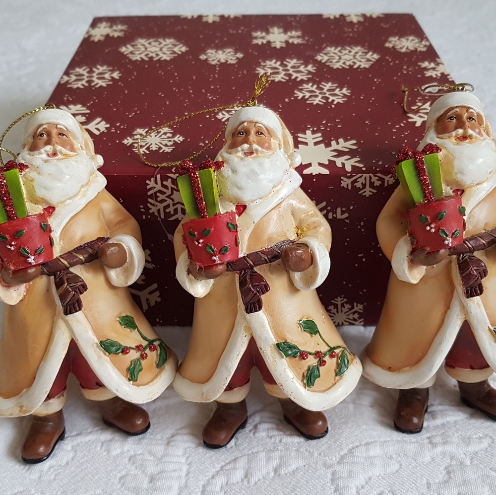 Three Santas Tree Ornaments Decorations